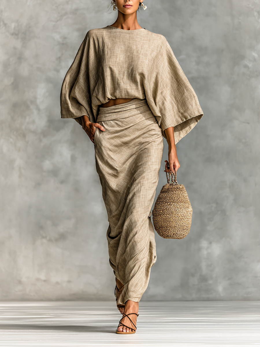 Two-piece set with long skirt and batwing sleeves