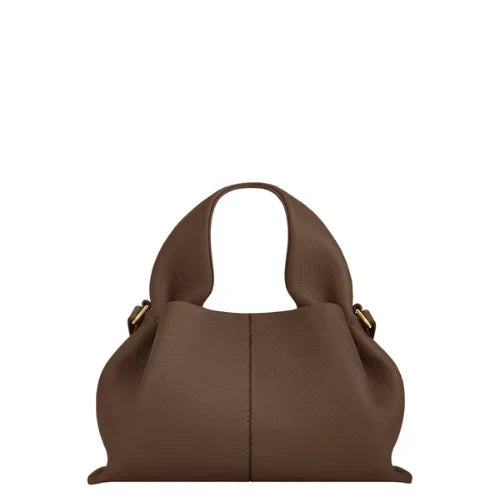 Jamie | Stylish Travel Companion