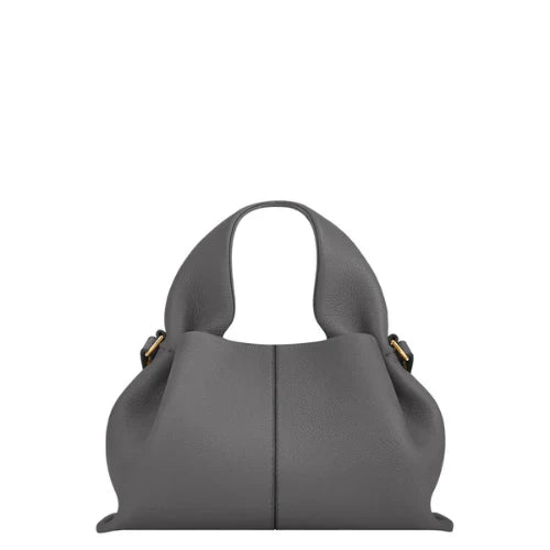 Jamie | Stylish Travel Companion