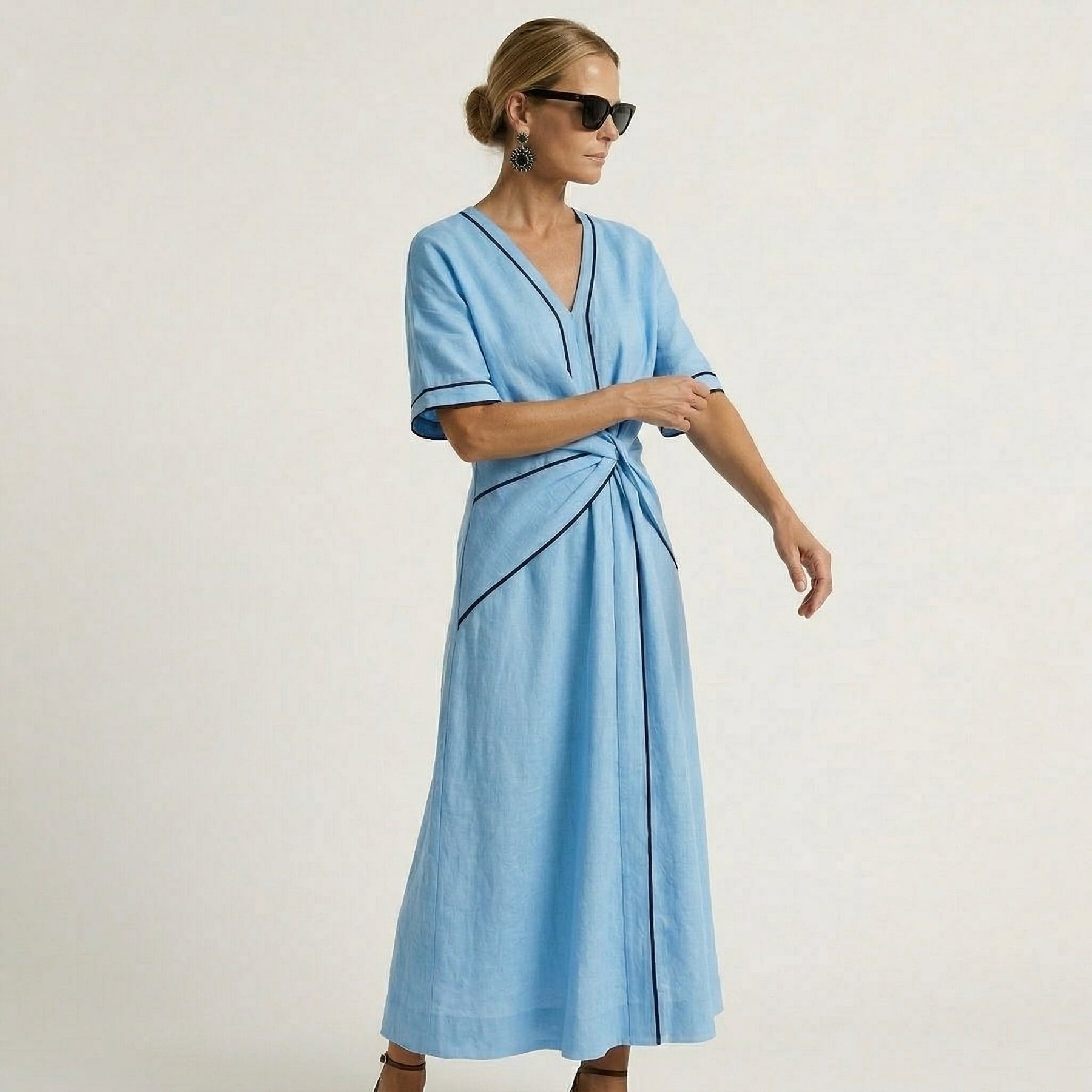 Mila | Elegant Dress with Flattering Waist and Vacation Chic