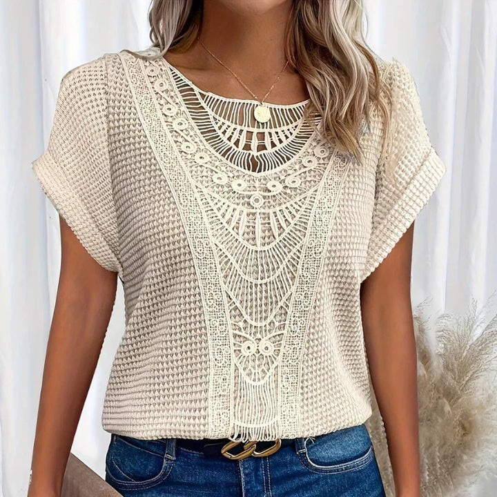Melina | Elegant top with flowing cut