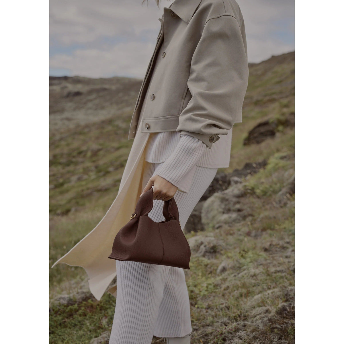 Jamie | Stylish Travel Companion