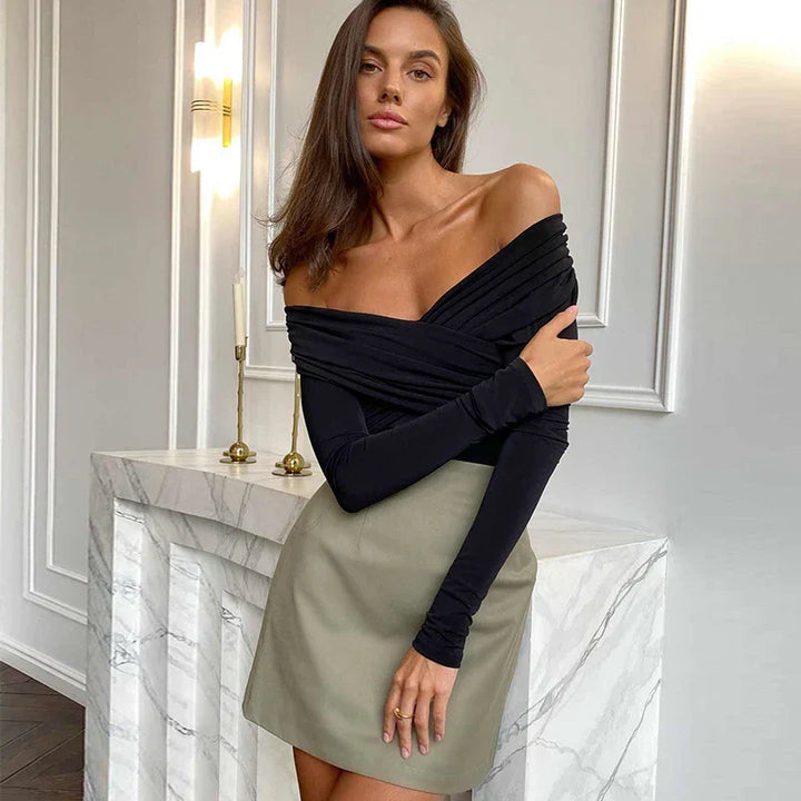Janine | Chic Off-Shoulder Top