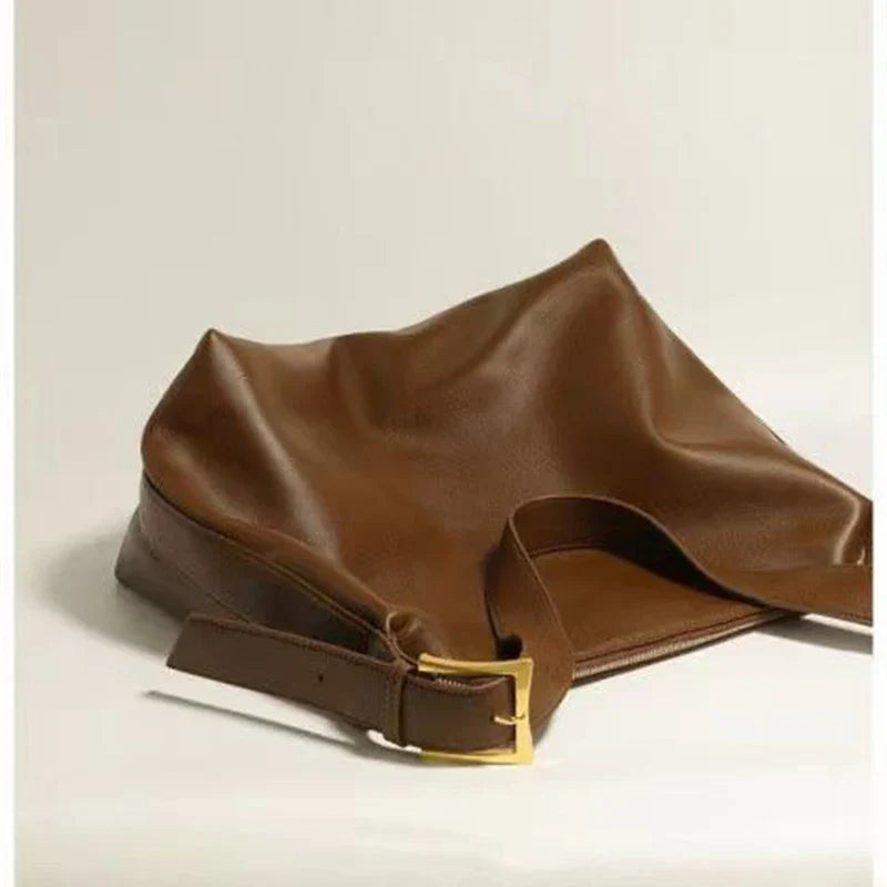 Kassandra | Buckle Detail Bag