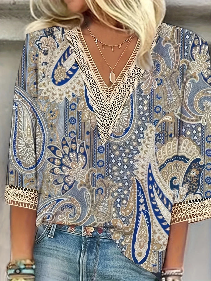Divina | V-neck Blouse with Short Sleeves