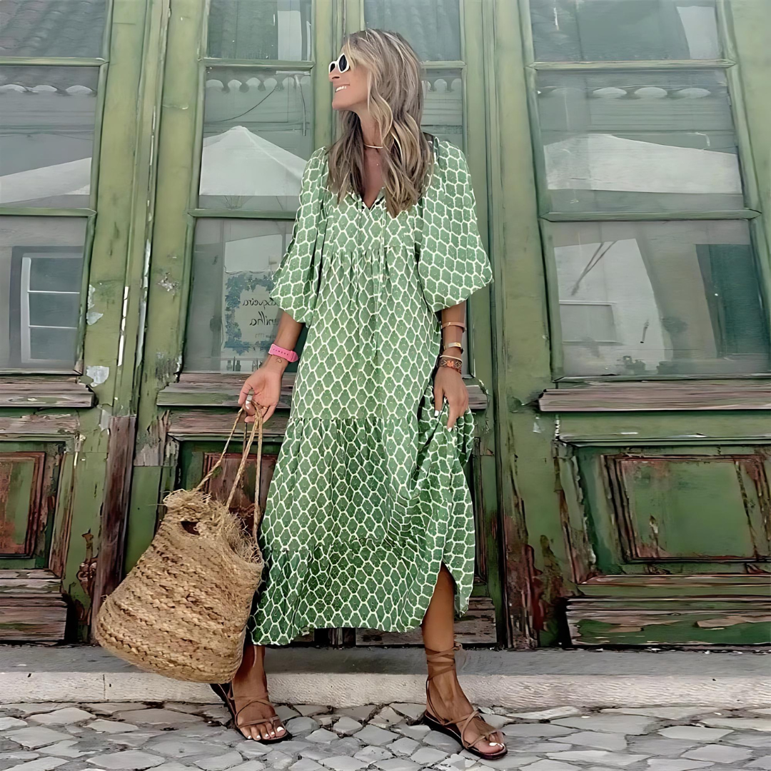 Dana | Dress with Style and Comfort