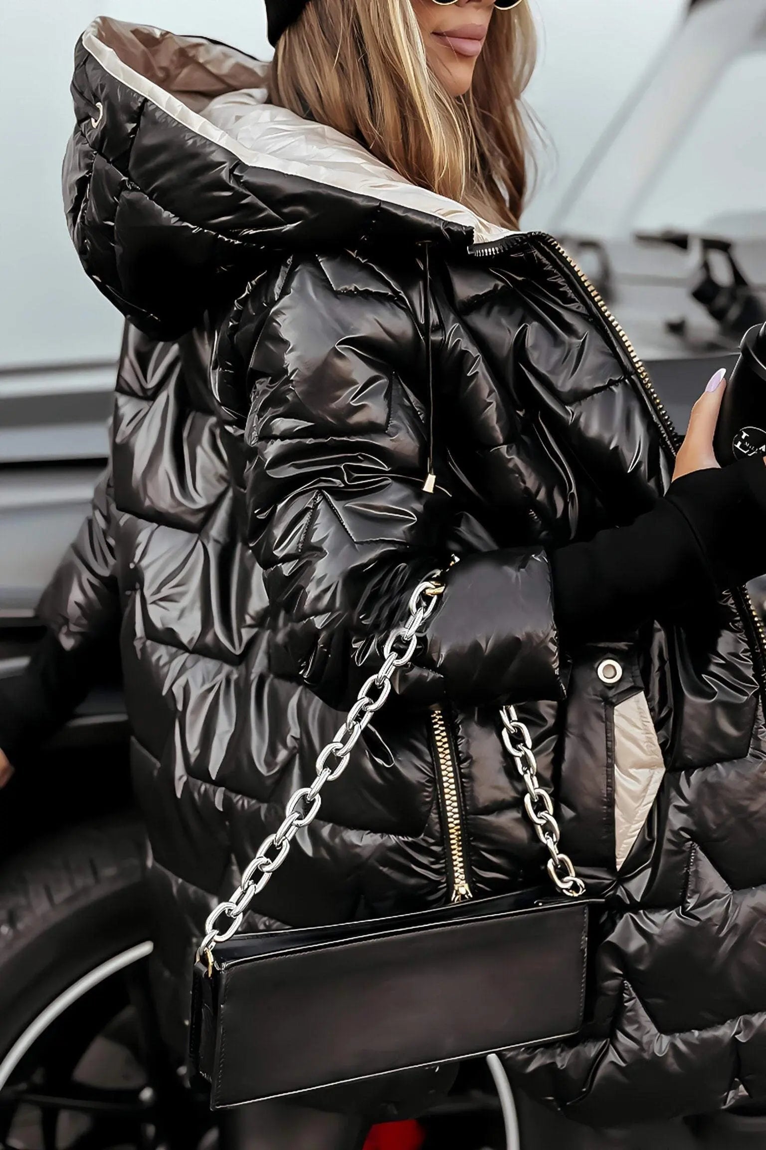 Women's Hooded Puffer Jacket with Quilted Lining