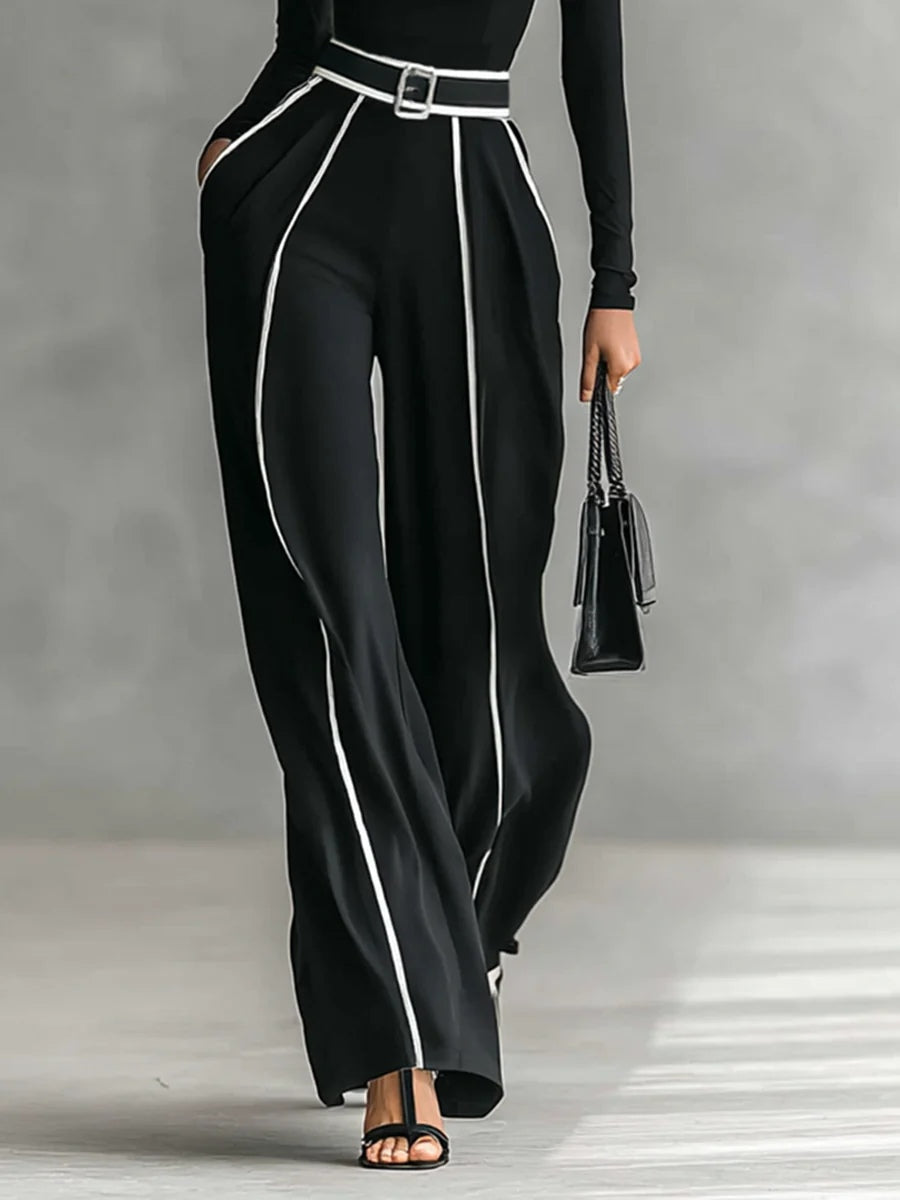 Vera™ | Elegant set with contrasting details
