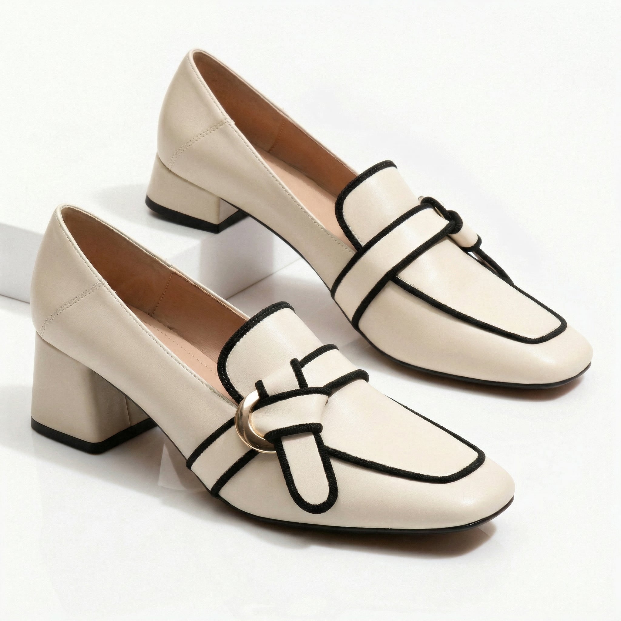 Livia | Outline Loafers