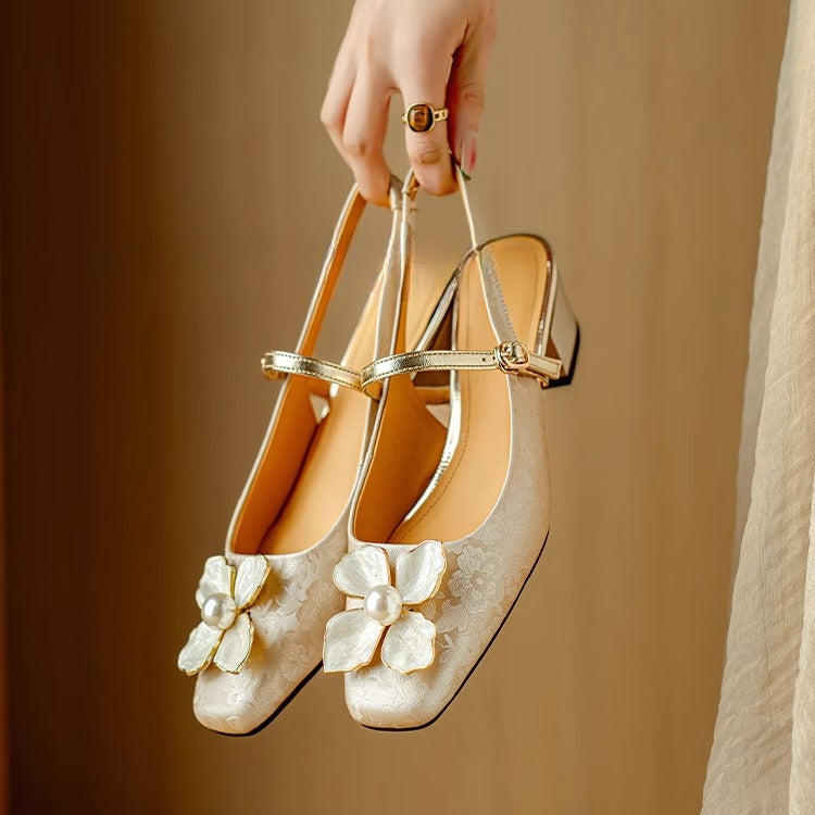 Elvana Elegant Pumps